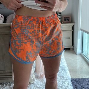 Nike Size Small Dri-Fit Running grey/orange running shorts with liner